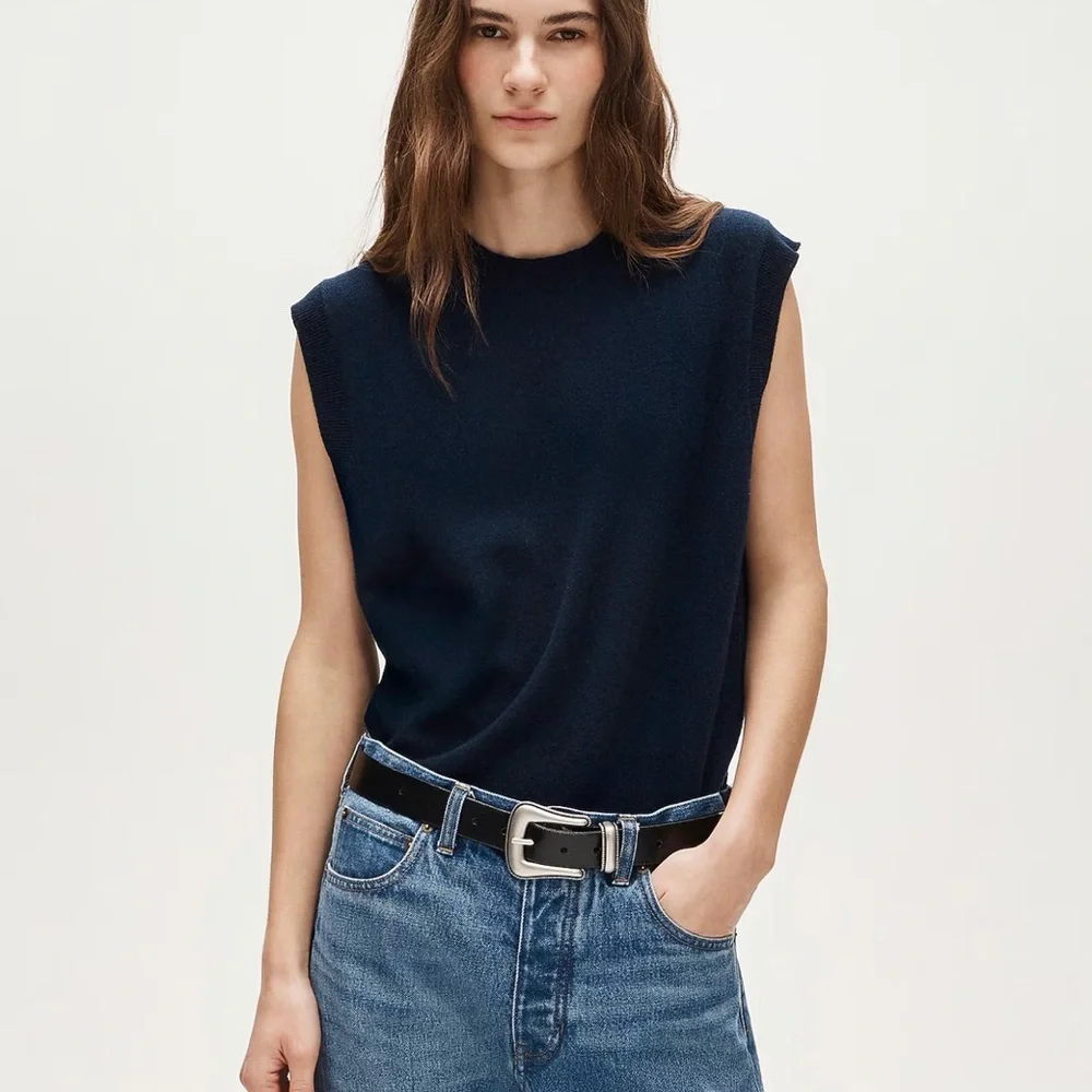 J CREW MEDIUM Cashmere relaxed sweater-vest‎ CM660